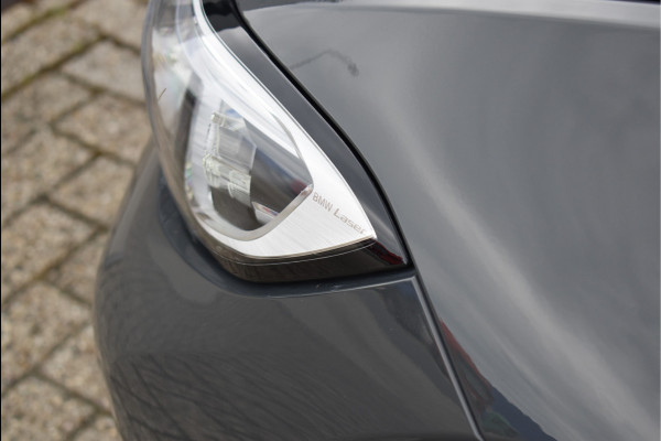 BMW 3 Serie Touring 330e xDrive M-Sport 292 Pk Pano Memory Head-Up Laser Vol Leder 19 Inch