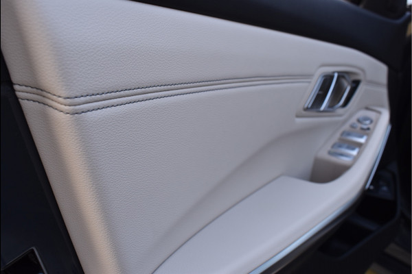 BMW 3 Serie Touring 330e xDrive M-Sport 292 Pk Pano Memory Head-Up Laser Vol Leder 19 Inch