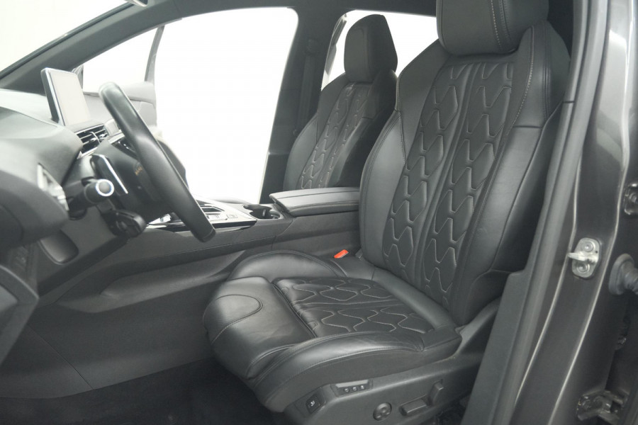 Peugeot 3008 1.6 PureTech 180 GT Line | Camera | Dodehoekdetectie | Adaptieve Cruise Control | Elektronische Kofferklep