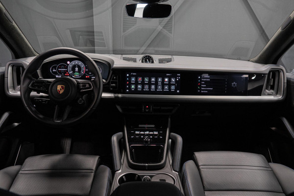 Porsche Cayenne 3.0 E-Hybrid *Burmester 3D / Achteras-besturing / Panorama / Passenger-display / Keyless / HUD*
