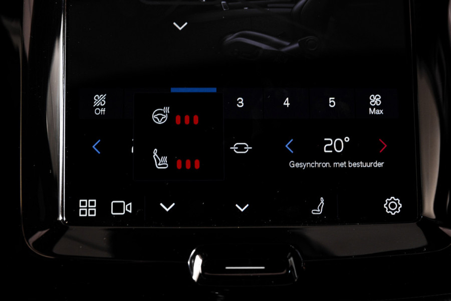 Volvo XC60 2.0 T6 Plug-in hybrid AWD Plus Dark | S/K-Panodak | Dig. Cockpit | Adapt. Cruise | Memory Stoelen | Elek. Klep | Stoel-+stuurverw. | 360 Camera | Harman/Kardon | NAV+App. Connect | LM 19" | 9452