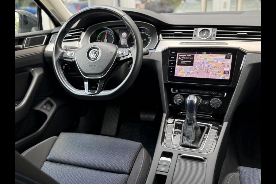 Volkswagen Passat Variant 1.4 TSI GTE Highline Trekhaak|Ad.Cruise|Cam|Carplay|Memory