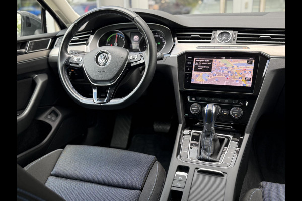 Volkswagen Passat Variant 1.4 TSI GTE Highline Trekhaak|Ad.Cruise|Cam|Carplay|Memory
