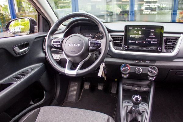 Kia Stonic 1.2 MPi Design Edition|Prijs rijklaar incl. 12 mnd garantie|Carplay Bletooth PDC LMV Stoelverwarming