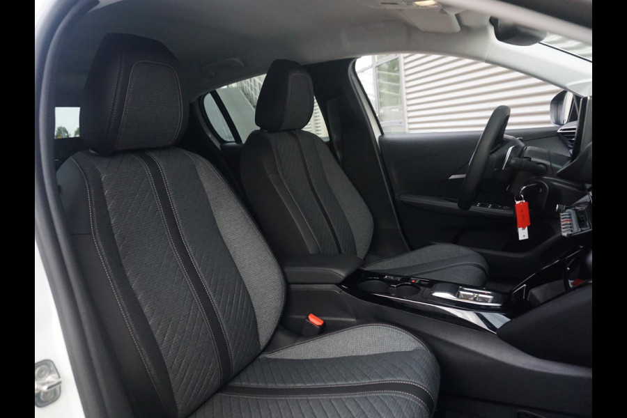 Peugeot 208 1.2 Hybrid 110 e-DCS6 Allure