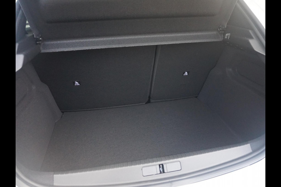 Peugeot 208 1.2 Hybrid 110 e-DCS6 Allure