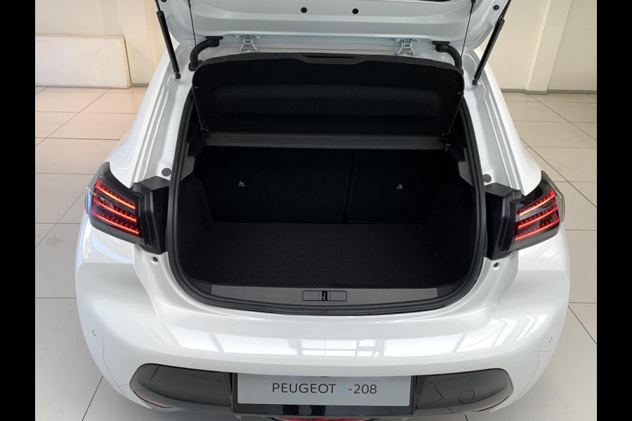 Peugeot e-208 EV GT 51 kWh | NAVIGATIE | 360 GRADEN CAMERA |
