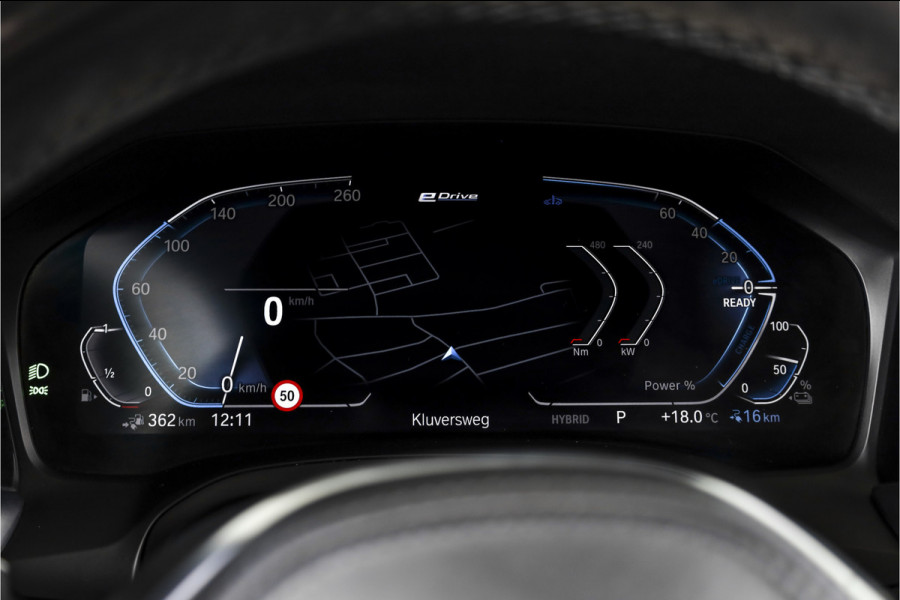 BMW 3 Serie Touring 330e 292 PK xDrive High Executive M-Sport - Automaat | Dig. Cockpit | Cruise | Stoelverw. | PDC | 360 Camera | NAV + App. Connect | ECC | Elek. Klep | DAB | LM 18" | 8487