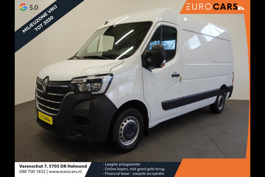 Renault Master T33 2.3 dCi 135 L2H2 BPM VRIJ! Airco Cruise control Parkeersensoren Navigatie Trekhaak