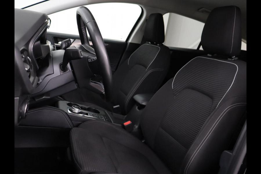 Ford Focus 1.0 EcoBoost Titanium X | Stoel & stuurverwarming | Trekhaak | Adaptive cruise | Camera | Full LED | Carplay | B&O Sound | Digital Cockpit | Keyless | Climate control