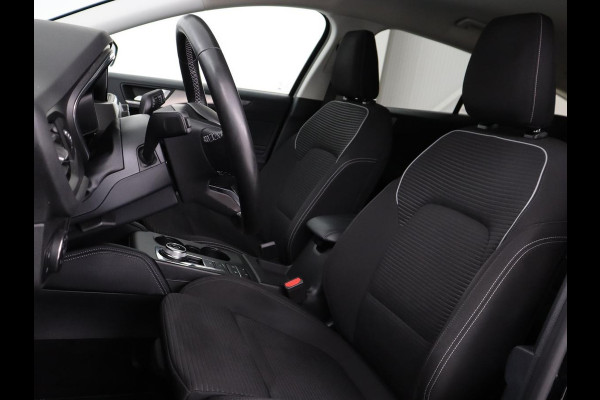 Ford Focus 1.0 EcoBoost Titanium X | Stoel & stuurverwarming | Trekhaak | Adaptive cruise | Camera | Full LED | Carplay | B&O Sound | Digital Cockpit | Keyless | Climate control