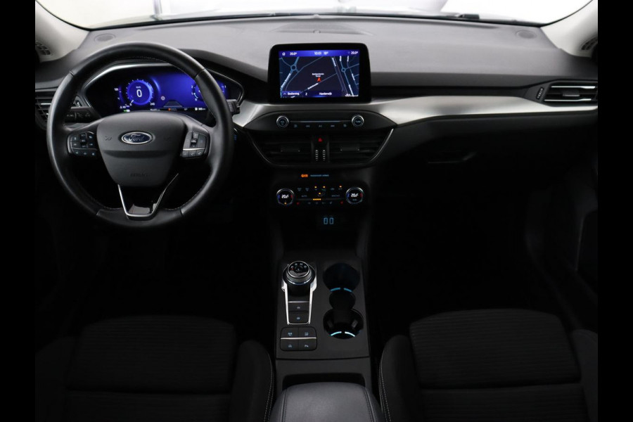 Ford Focus 1.0 EcoBoost Titanium X | Stoel & stuurverwarming | Trekhaak | Adaptive cruise | Camera | Full LED | Carplay | B&O Sound | Digital Cockpit | Keyless | Climate control