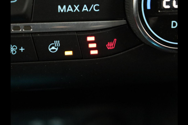 Ford Focus 1.0 EcoBoost Titanium X | Stoel & stuurverwarming | Trekhaak | Adaptive cruise | Camera | Full LED | Carplay | B&O Sound | Digital Cockpit | Keyless | Climate control