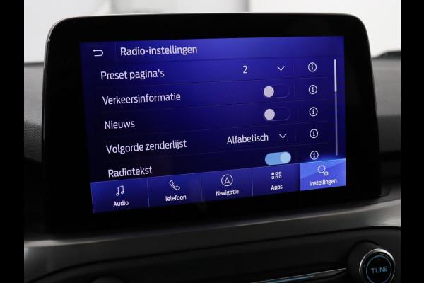Ford Focus 1.0 EcoBoost Titanium X | Stoel & stuurverwarming | Trekhaak | Adaptive cruise | Camera | Full LED | Carplay | B&O Sound | Digital Cockpit | Keyless | Climate control