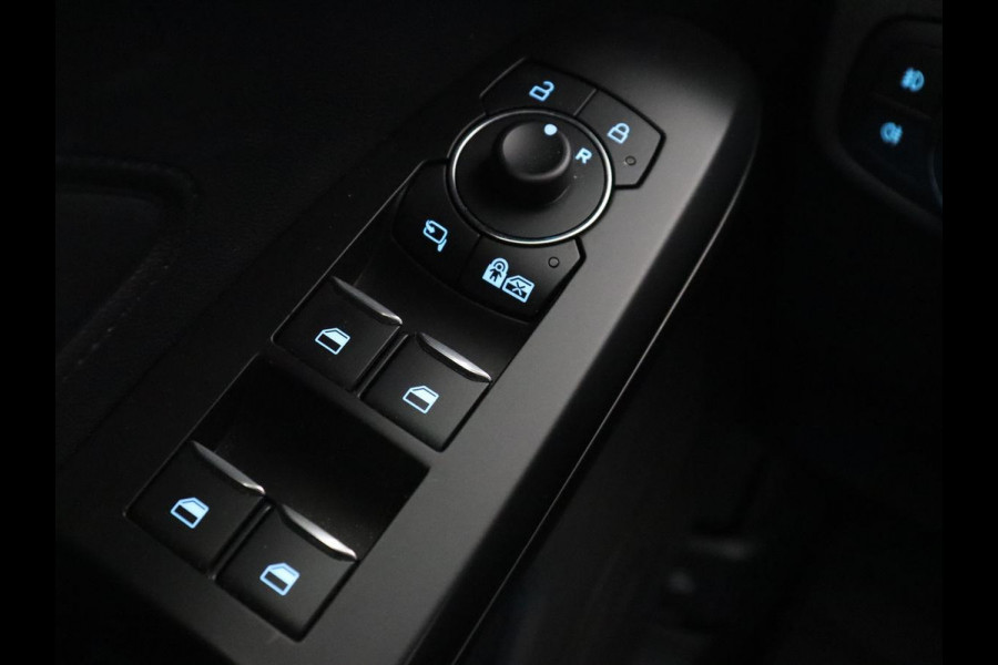 Ford Focus 1.0 EcoBoost Titanium X | Stoel & stuurverwarming | Trekhaak | Adaptive cruise | Camera | Full LED | Carplay | B&O Sound | Digital Cockpit | Keyless | Climate control