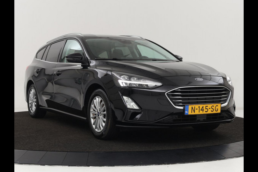 Ford Focus 1.0 EcoBoost Titanium X | Stoel & stuurverwarming | Trekhaak | Adaptive cruise | Camera | Full LED | Carplay | B&O Sound | Digital Cockpit | Keyless | Climate control