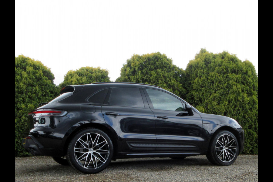 Porsche Macan 2.0 *Panoramadak*Sportchrono*Org. NL*
