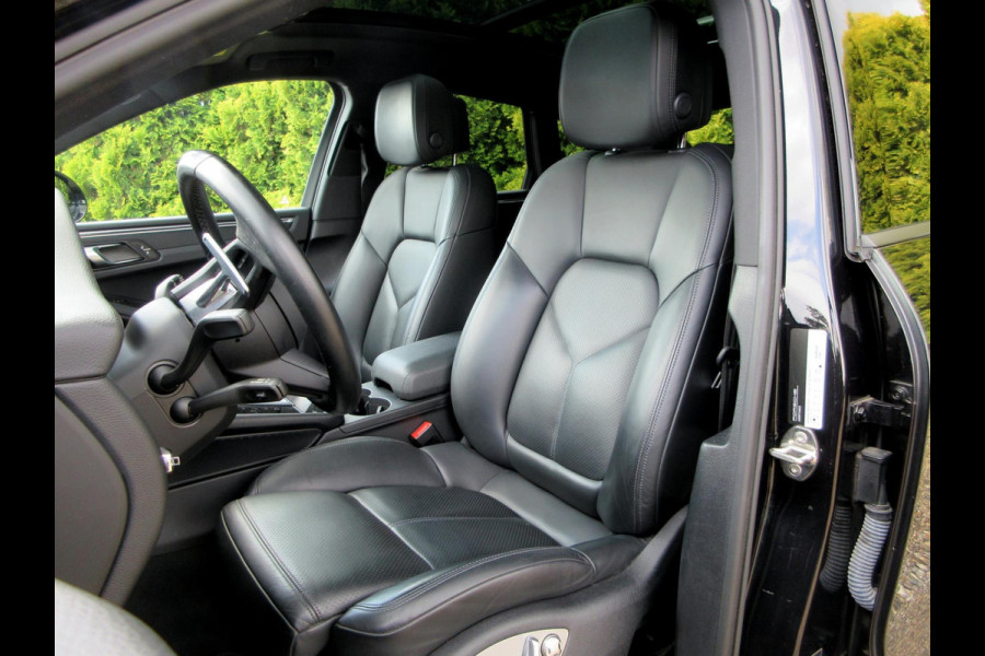 Porsche Macan 2.0 *Panoramadak*Sportchrono*Org. NL*