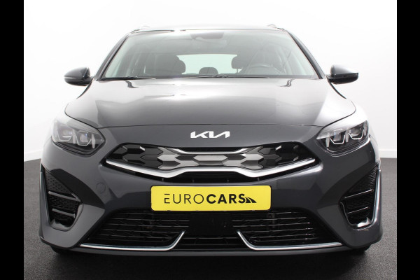Kia Ceed Sportswagon 1.6 GDI PHEV DynamicLine DEMO!! Achteruitrijcamera Stuurverwarming Stoel verwarming Climate control LED Keyless start/ entry Parkeersensoren achter Adaptieve cruise control Lane assist