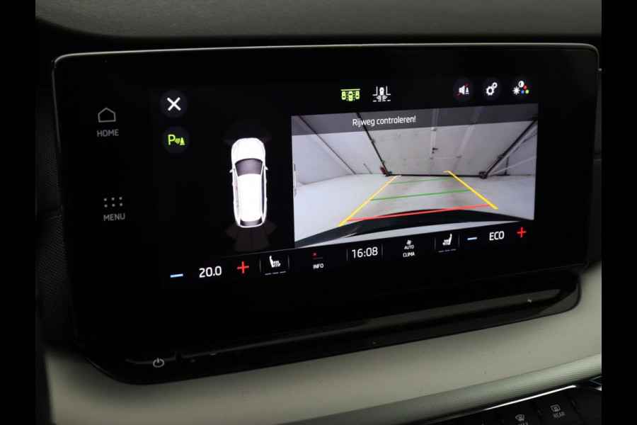 Škoda Octavia 1.4 TSI iV Business Edition Plus | Head-Up | Camera | Stoelverwarming | Side Assist | Achterbankverwarming | Carplay | Keyless | Elektrische voorstoelen | Memory | Sfeerverlichting | Navigatie | PHEV
