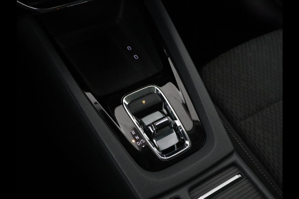 Škoda Octavia 1.4 TSI iV Business Edition Plus | Head-Up | Camera | Stoelverwarming | Side Assist | Achterbankverwarming | Carplay | Keyless | Elektrische voorstoelen | Memory | Sfeerverlichting | Navigatie | PHEV