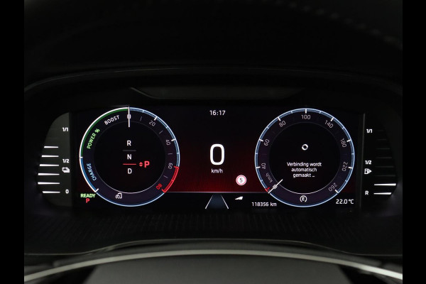 Škoda Octavia 1.4 TSI iV Business Edition Plus | Head-Up | Camera | Stoelverwarming | Side Assist | Achterbankverwarming | Carplay | Keyless | Elektrische voorstoelen | Memory | Sfeerverlichting | Navigatie | PHEV