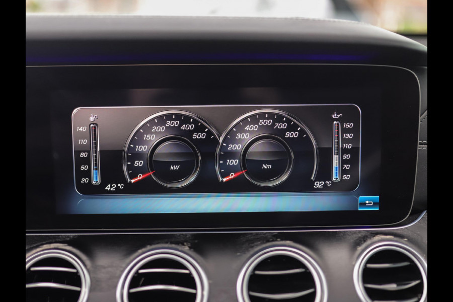 Mercedes-Benz E63S AMG Estate E-klasse 4MATIC Premium Plus Mercedes-Benz E63 S AMG Estate E-klasse 4MATIC Premium Plus | Keramisch | Carbon | 360° Camera | Burmester | Pano | HUD