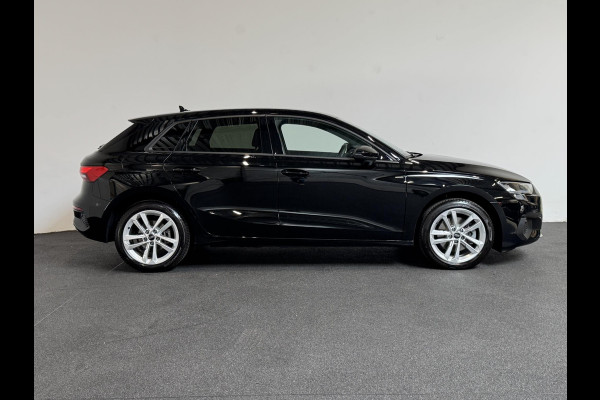 Audi A3 Sportback 1.4 TFSI e Advanced | DEMO ! | Navigatie Apple Carplay/ Android Auto Camera Parkeersensoren Adaptive Cruise Control Stoelverwarming Virtual Cockpit Climate Control