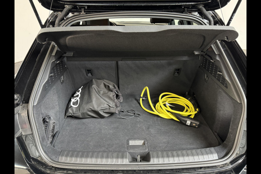 Audi A3 Sportback 1.4 TFSI e Advanced | DEMO ! | Navigatie Apple Carplay/ Android Auto Camera Parkeersensoren Adaptive Cruise Control Stoelverwarming Virtual Cockpit Climate Control