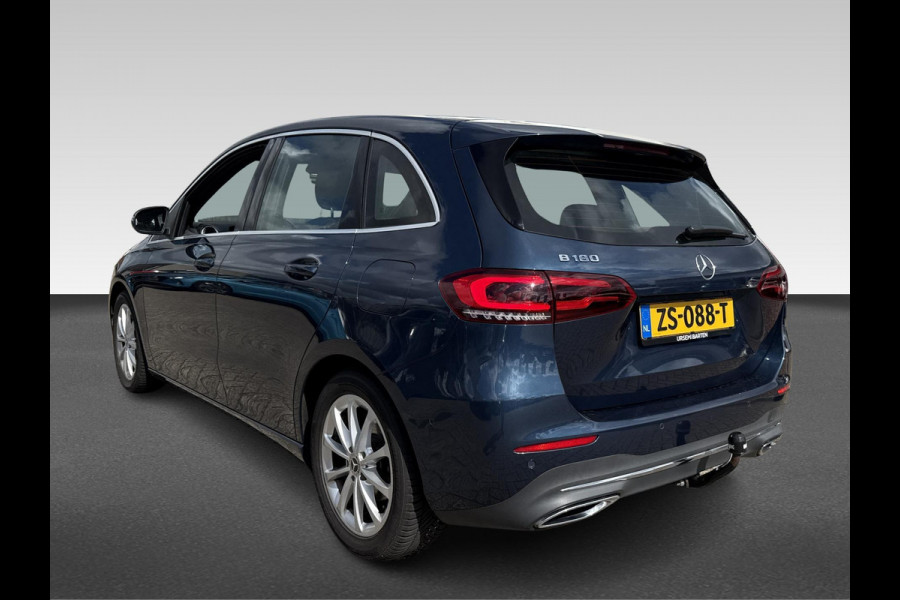 Mercedes-Benz B-Klasse 180 Launch Edition | Automaat | widescreen | trekhaak