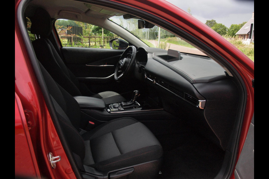 Mazda CX-30 2.0 e-SkyActiv-G M Hybrid Sportive | Camera | Head-up display | Cruise Control | Automaat |