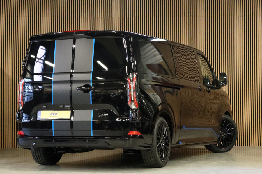 Ford Transit Custom 320 2.0 TDCI L2H1 Sport 170 PK | L+R Schuifdeur | ACC | Blind Spot | Navigatie | Camera | CarPlay | Lane Assist | | Raptor Edition | Trekhaak | 3-Zitter | MODELJAAR 2025 | Verlengde fabrieksgarantie tot 12-2029