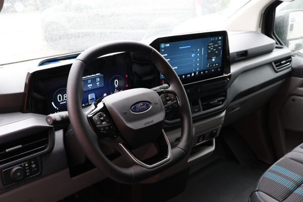 Ford Transit Custom 320 2.0 TDCI L2H1 Sport 170 PK | L+R Schuifdeur | ACC | Blind Spot | Navigatie | Camera | CarPlay | Lane Assist | | Raptor Edition | Trekhaak | 3-Zitter | MODELJAAR 2025 | Verlengde fabrieksgarantie tot 12-2029