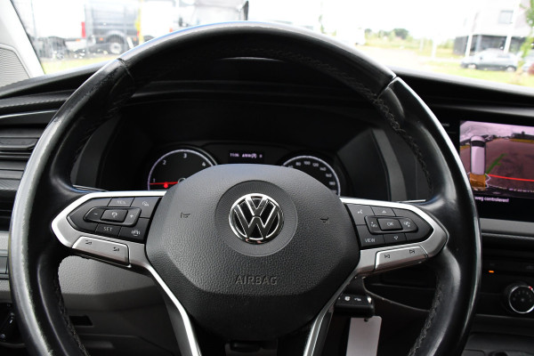 Volkswagen Transporter 2.0 TDI L2H1 30 Highline PB Edition Adaptieve Cruise, Carplay, Camera, 150pk, Automaat, LED, Multimedia, Sensoren, Uniek!