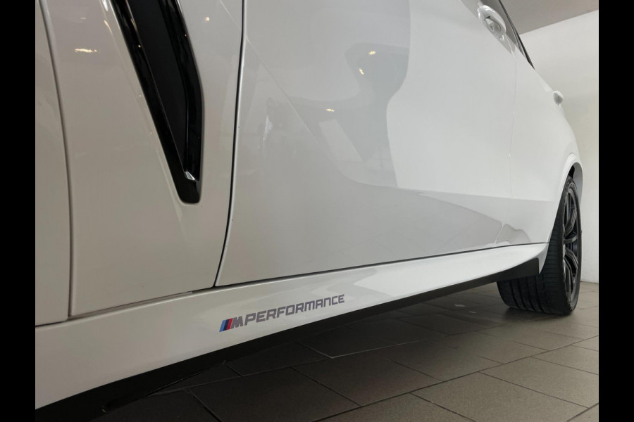 BMW X5 XDrive45e High Executive M PAKKET M PERFORMANCE CARBON AIRCO NAVI CRUISE BT STOELVERW LUCHTV 22INCH CAMERA NIEUWSTAAT