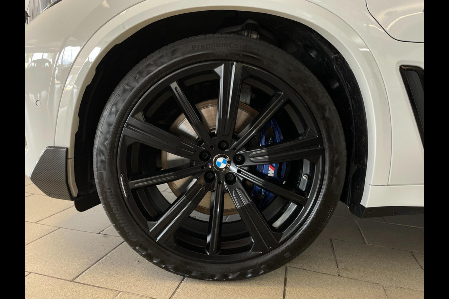 BMW X5 XDrive45e High Executive M PAKKET M PERFORMANCE CARBON AIRCO NAVI CRUISE BT STOELVERW LUCHTV 22INCH CAMERA NIEUWSTAAT