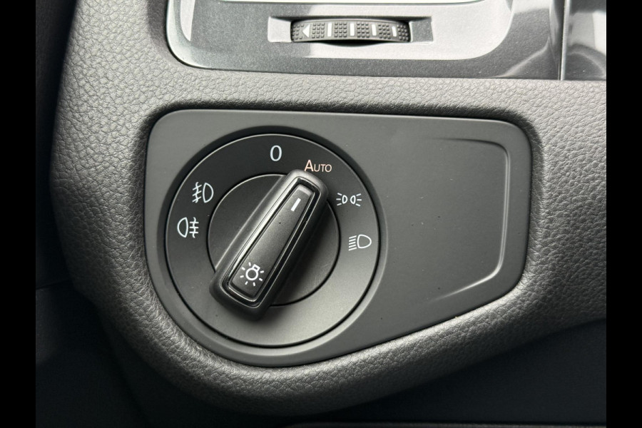 Volkswagen Golf 1.0 TSI Trendline 2e Eigenaar,Carplay,Navi,Clima,Cruise,Pdc V+A,Apk tot 03-2027