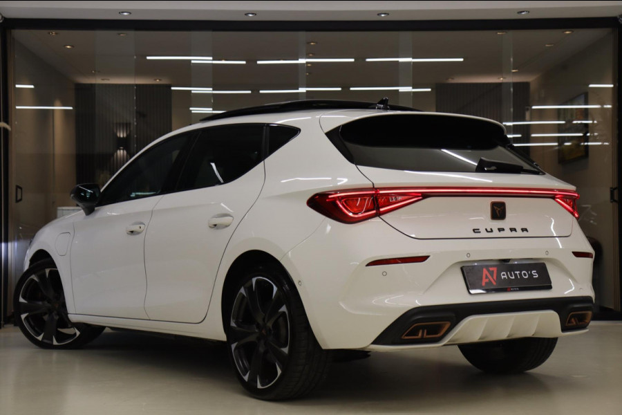 CUPRA Leon 1.4 e-Hybrid VZ Performance PANO /STOELV/SFEERV/CA/M/VOL