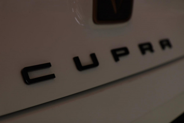 CUPRA Leon 1.4 e-Hybrid VZ Performance PANO /STOELV/SFEERV/CA/M/VOL
