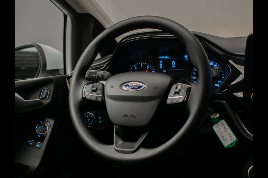 Ford Fiesta 1.1 Sport (APPLE CARPLAY,NAVI,LED,CRUISE,LANE ASSIST,SPORTSTOELEN,LM VELGEN,NETTE STAAT)