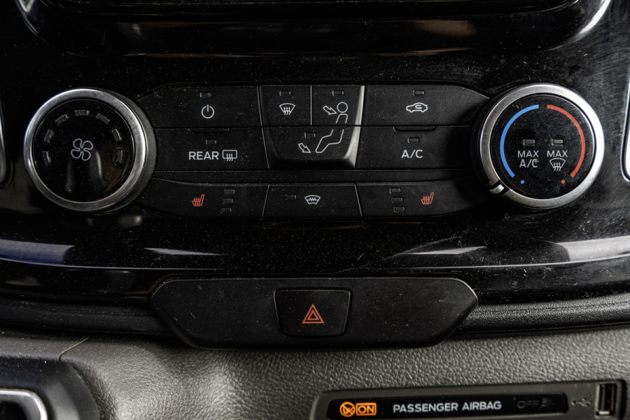 Ford Transit Custom 300 TDCI | 170PK | 5-Zits | CarPlay | DC | Navi | Camera | Zijschuifdeur R + L | LED | Cruise | Airco | PDC | Euro 6