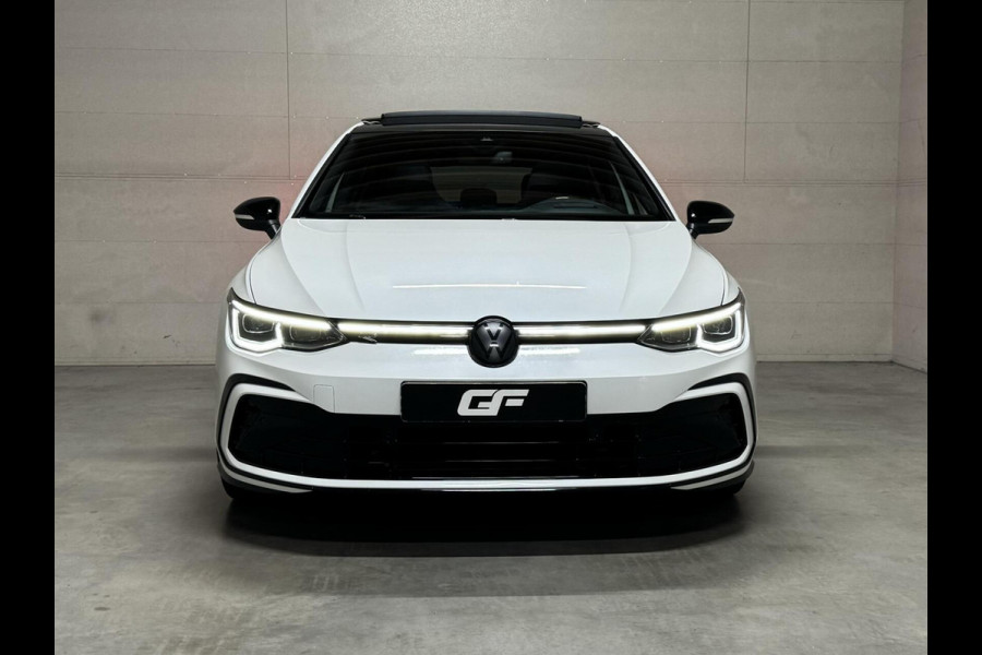 Volkswagen Golf 1.5 eTSI R-Line Pano H/K Akrapovič Sfeer HUD CarPlay
