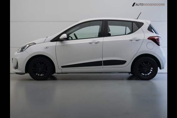 Hyundai i10 1.0i Go! Sport Edition (APPLE CARPLAY,LED,NAVIGATIE,CRUISE,AIRCO,LM-VELGEN,NIEUWE APK,TOPCONDITIE)