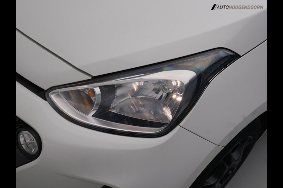 Hyundai i10 1.0i Go! Sport Edition (APPLE CARPLAY,LED,NAVIGATIE,CRUISE,AIRCO,LM-VELGEN,NIEUWE APK,TOPCONDITIE)