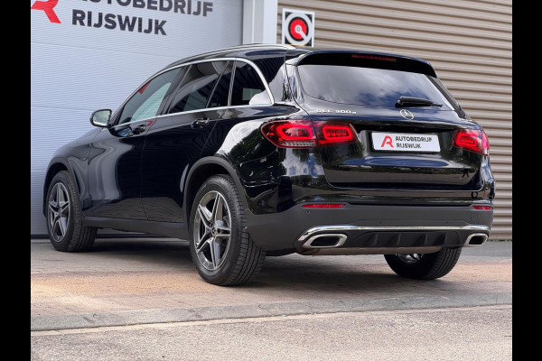 Mercedes-Benz GLC 300e AMG 4MATIC Pano/Camera/Keyless/Sfeer