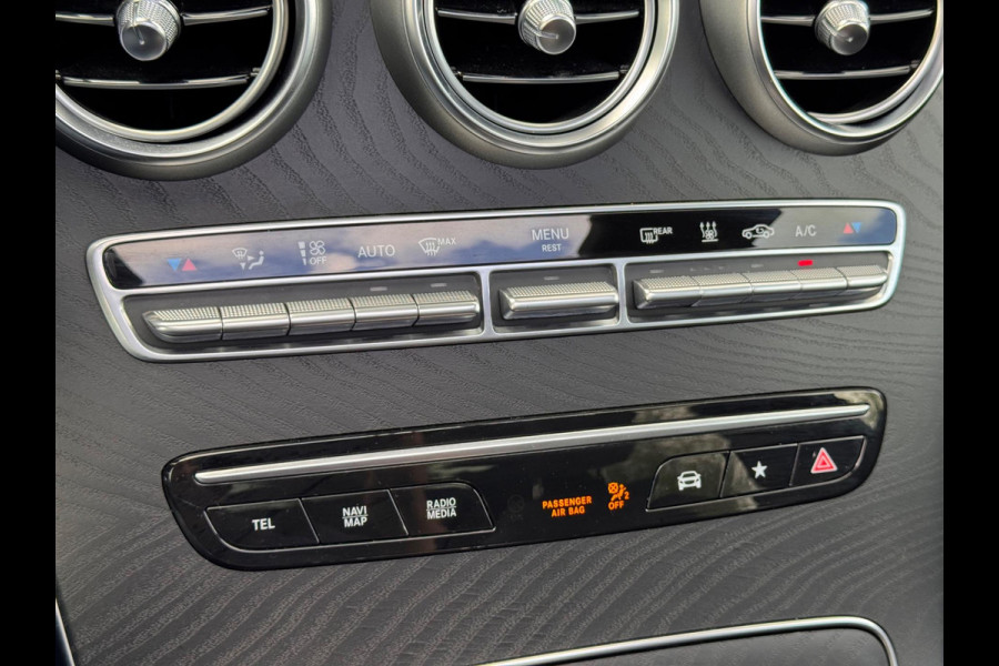 Mercedes-Benz GLC 300e AMG 4MATIC Pano/Camera/Keyless/Sfeer