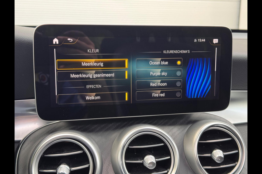 Mercedes-Benz GLC 300e AMG 4MATIC Pano/Camera/Keyless/Sfeer