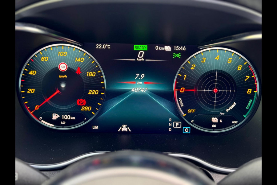Mercedes-Benz GLC 300e AMG 4MATIC Pano/Camera/Keyless/Sfeer