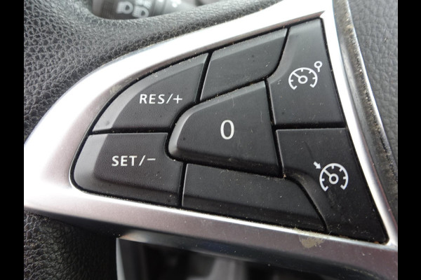 Renault Express 1.5 dCi AIRCO GROOT NAVI SCHERM SCHUIFDEUR CRUISE CONTROL