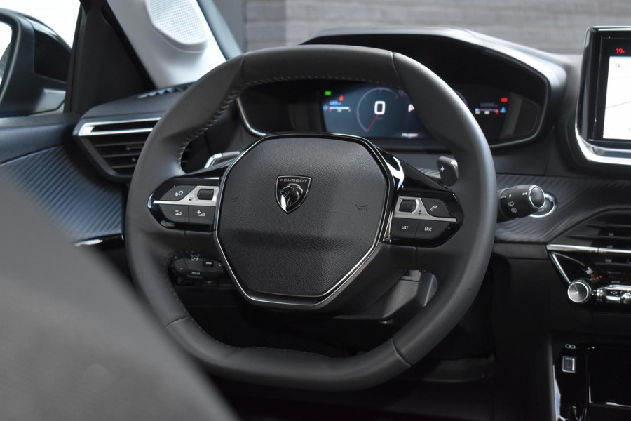 Peugeot 208 1.2 PureTech 100PK Aut. Allure Pack | Navi | Camera | Incl. garantie